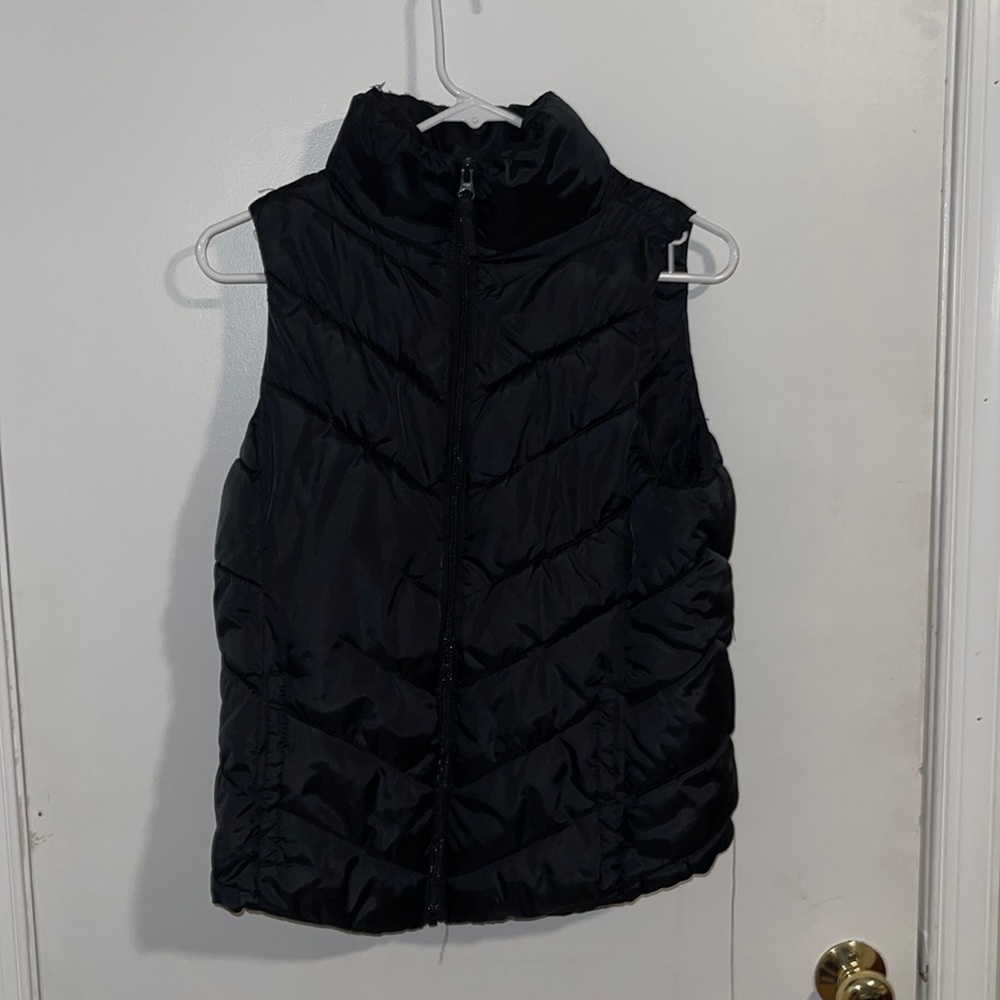 Black zip up vest